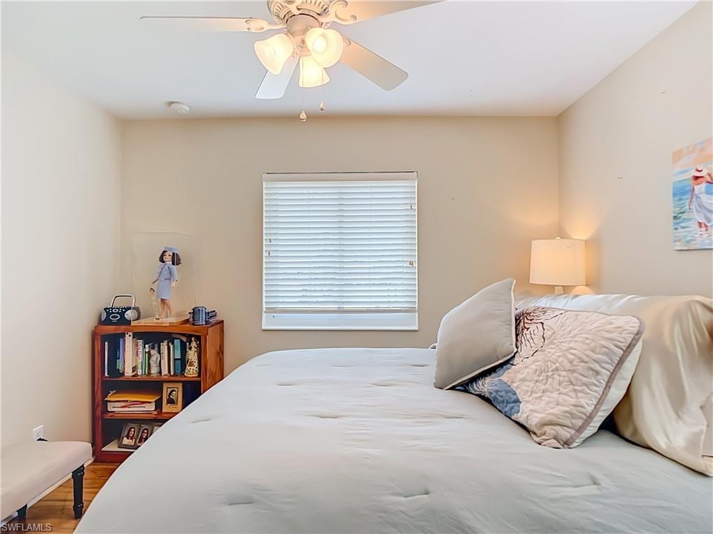 2401 Caslotti WAY photo 18