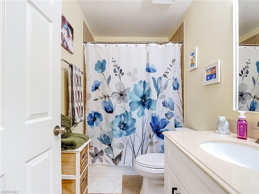 2401 Caslotti WAY photo 19