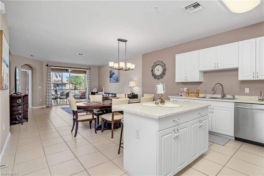 9621 Spanish Moss WAY 3825