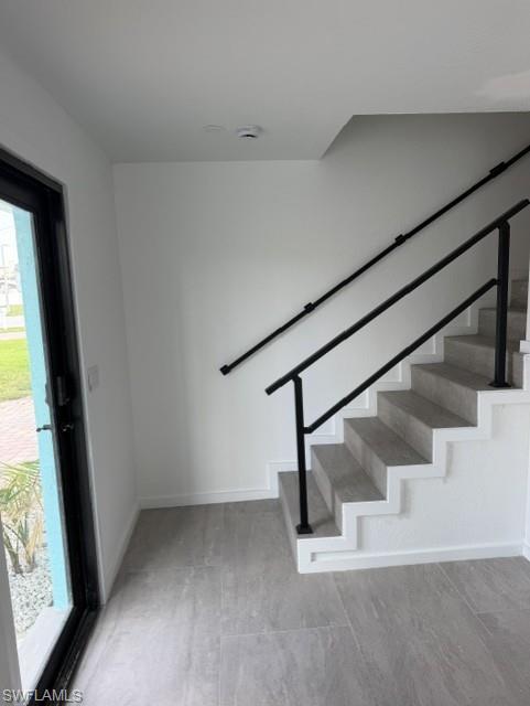 215 Albatross ST photo 10