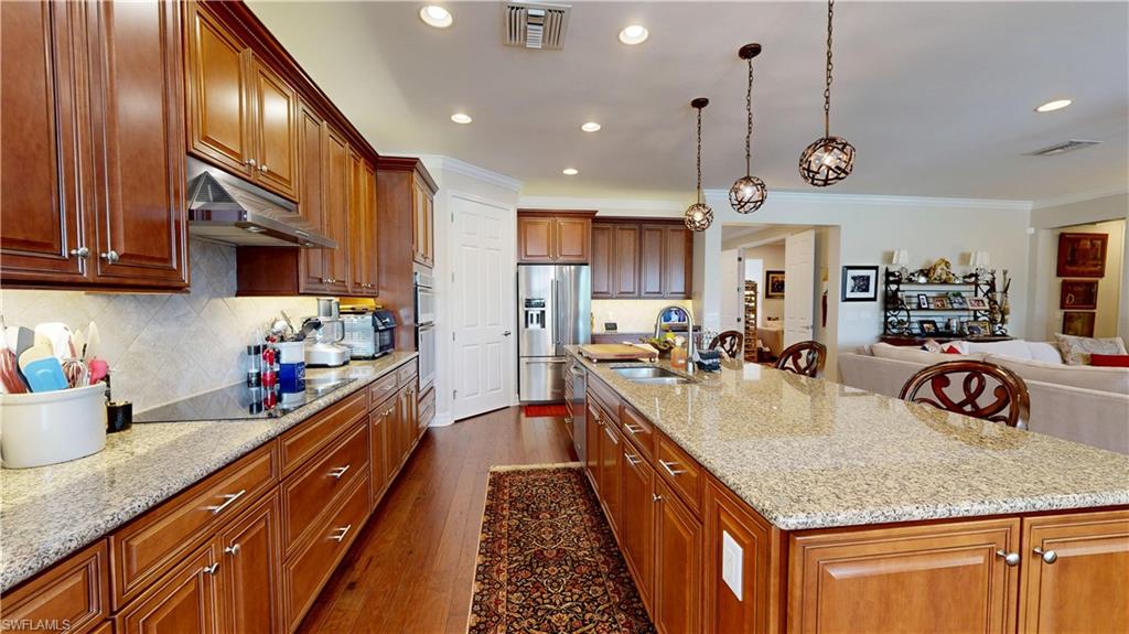 5823 Plymouth PL photo 11