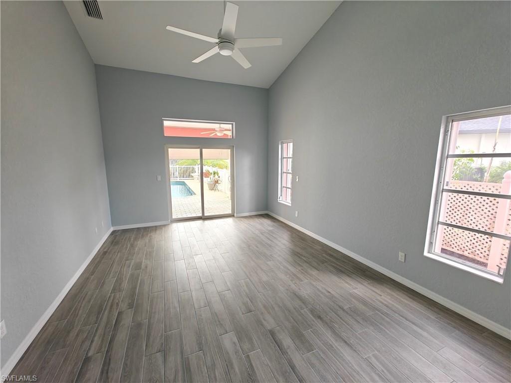 2105 SW 53rd TER photo 15