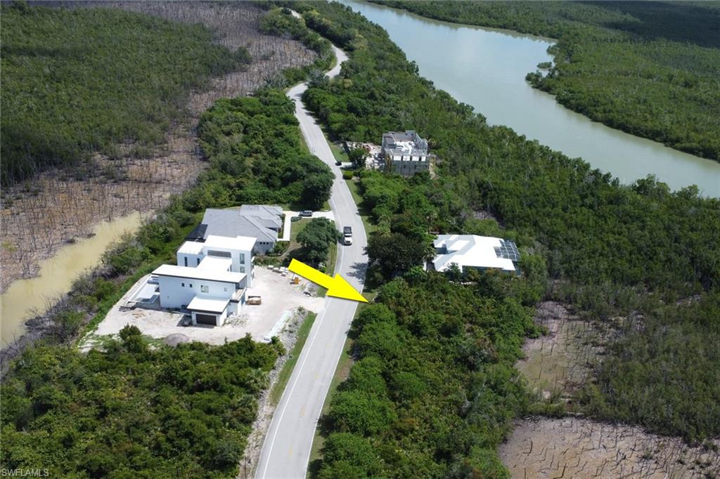 792 Whiskey Creek DR photo 19