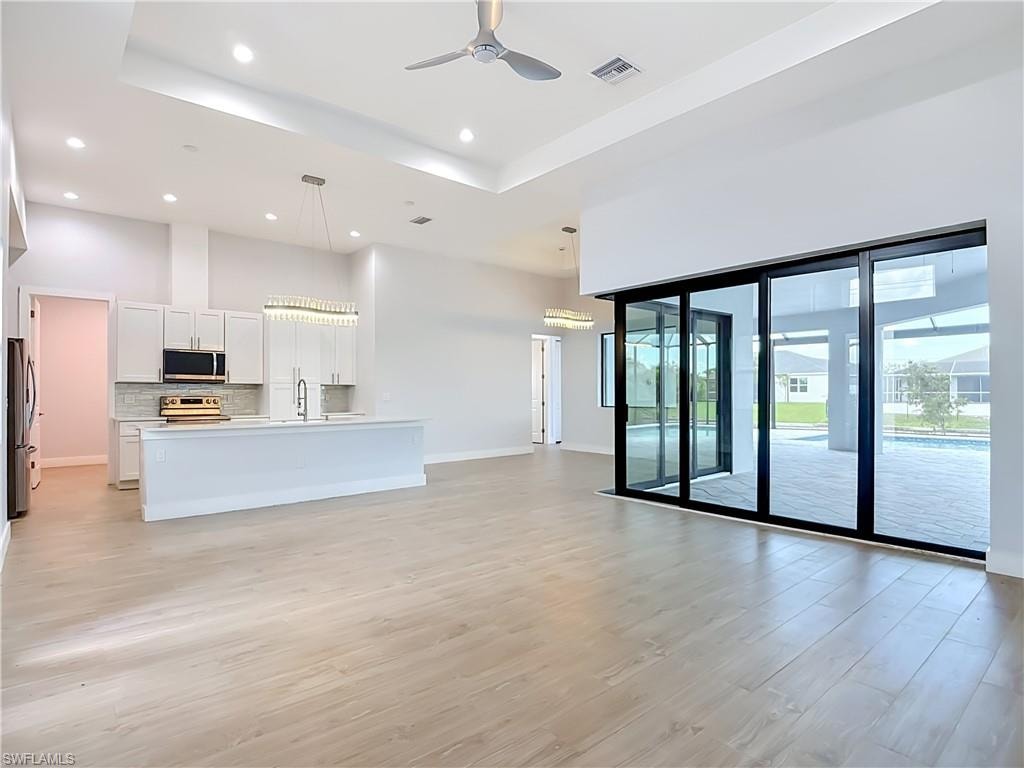620 SW 26th ST