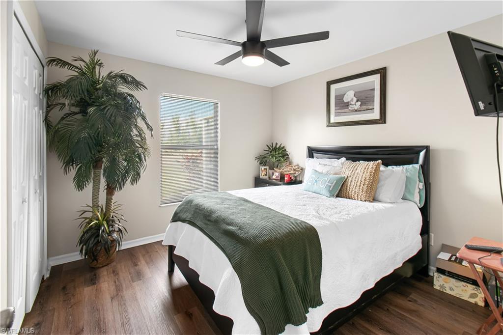 1215 SW 31st TER photo 26