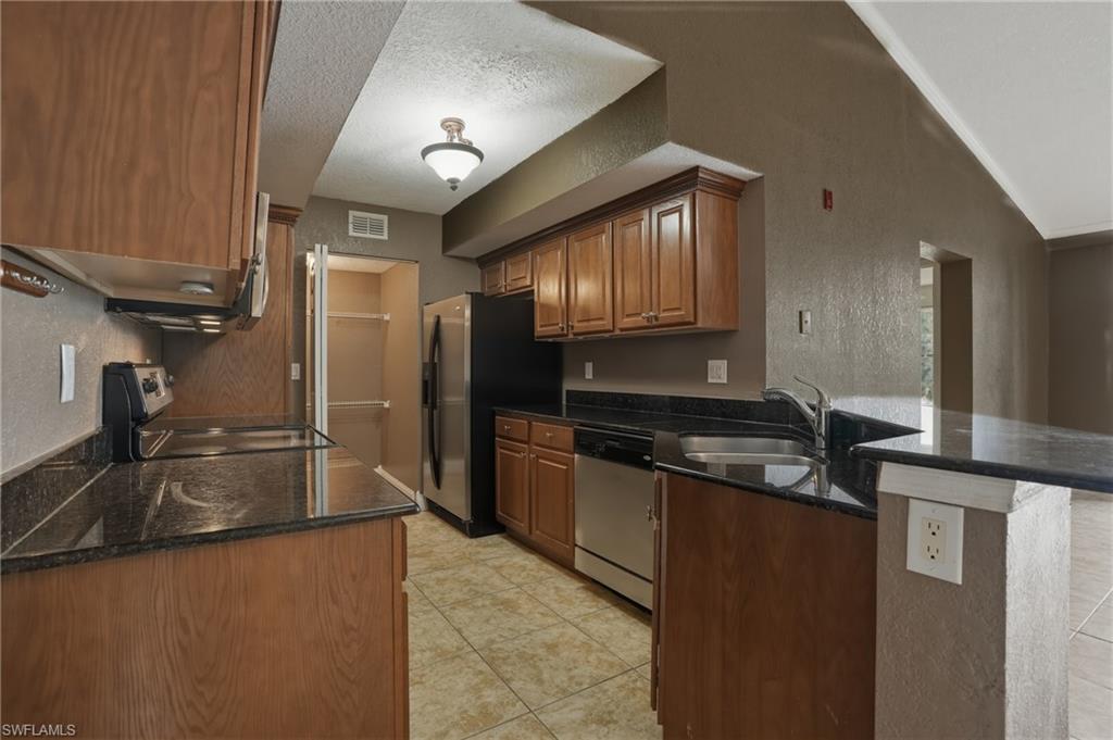 13515 Eagle Ridge DR 525 photo 12