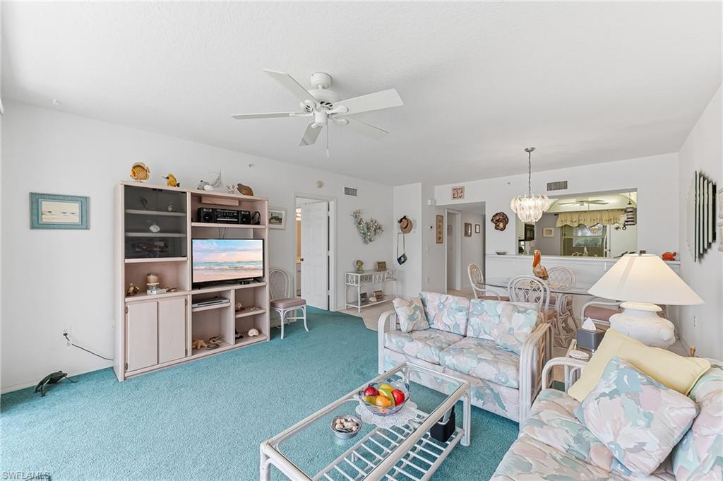 4421 Bay Beach LN 623 photo 6