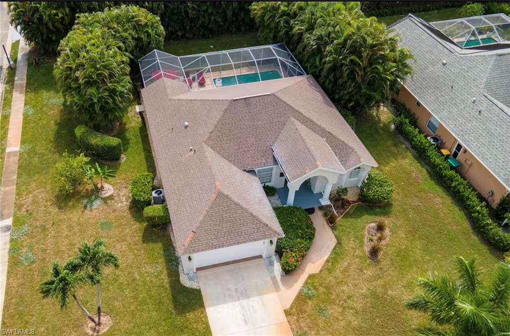 1537 Vintage LN photo 6