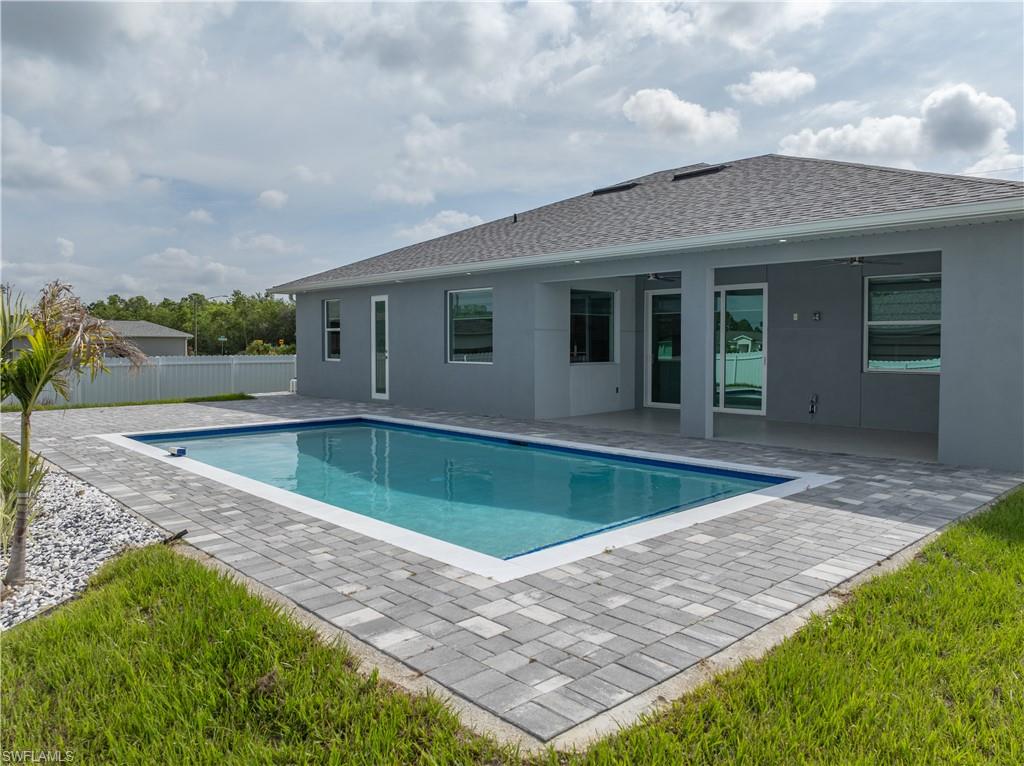 3114 Chiquita BLVD N photo 10
