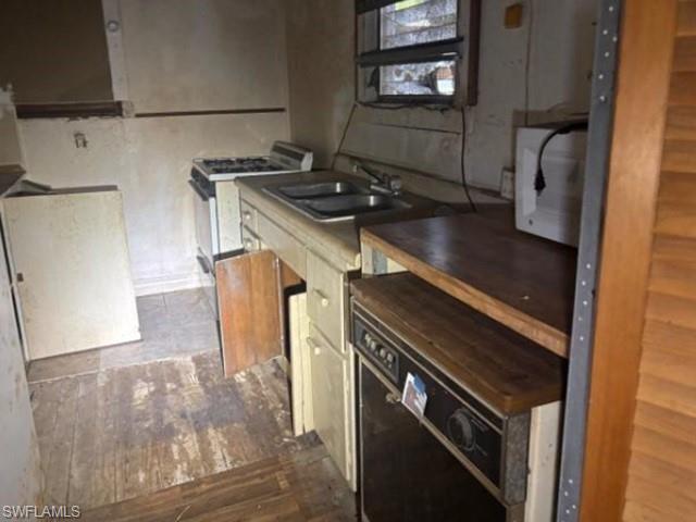 333 Bellair RD