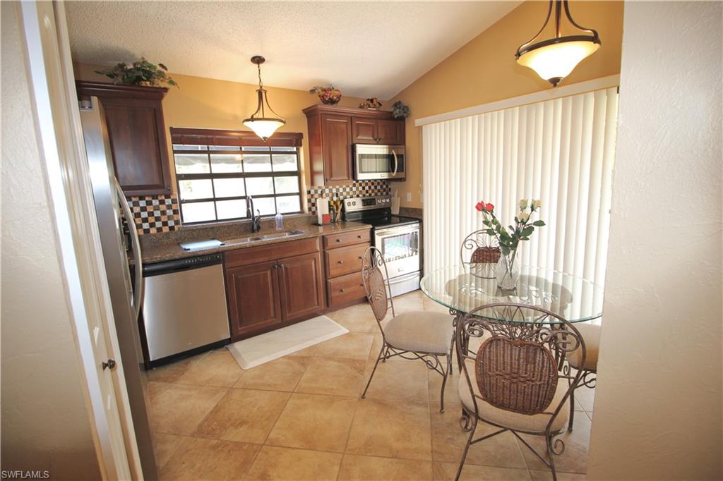 9639 Halyards CT 21 photo 20