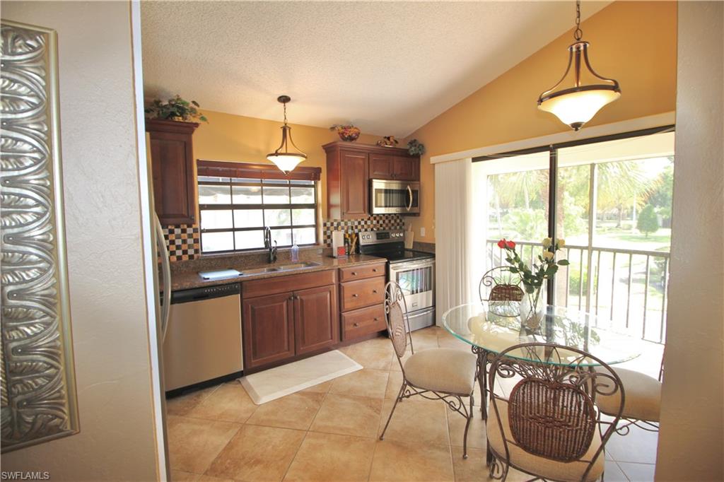 9639 Halyards CT 21 photo 15