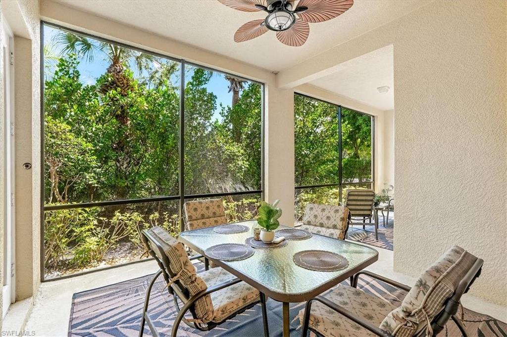 13.6 x 28 ft lanai