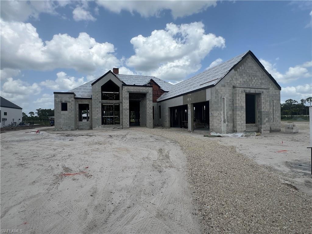 940 Chimney Rock RD