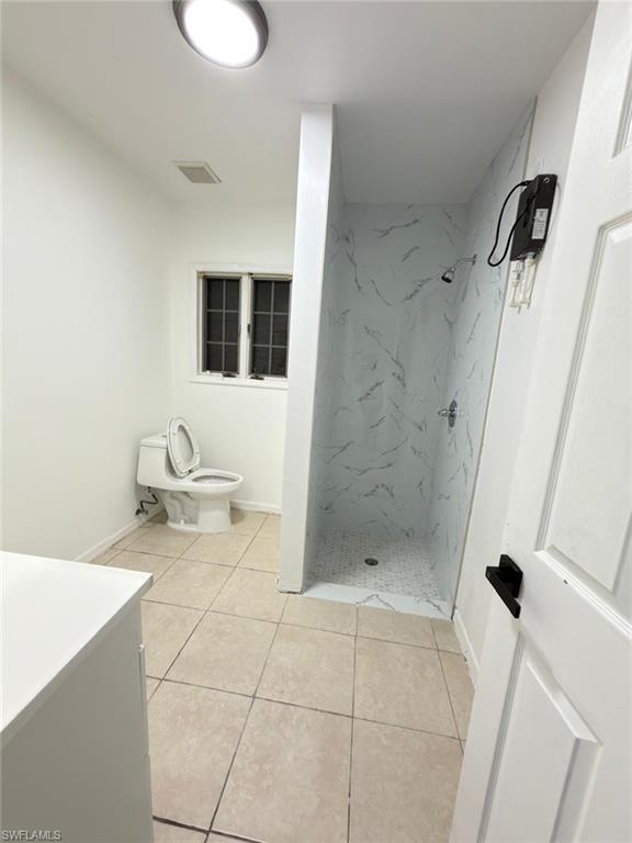 200 Arthur AVE photo 15