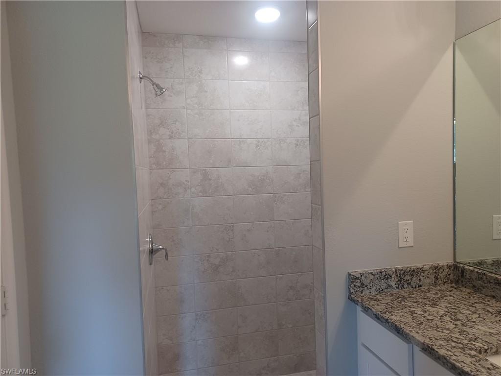 417 SW 26th AVE photo 16