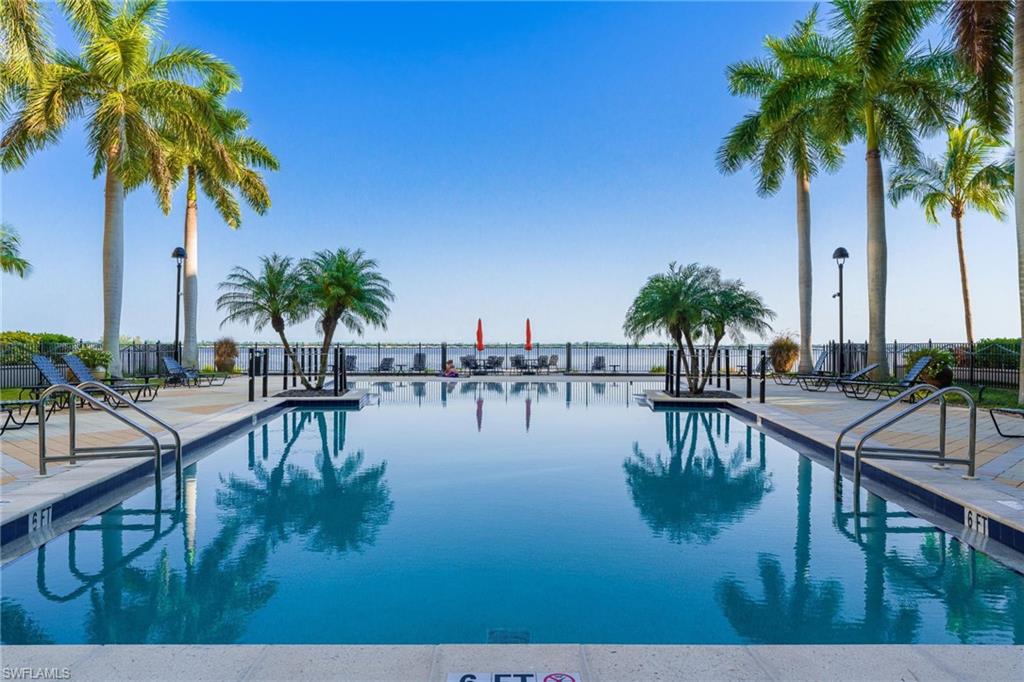 2825 Palm Beach BLVD 203 photo 39