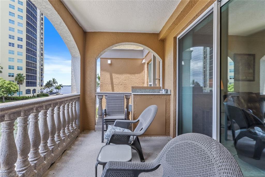 2825 Palm Beach BLVD 203 photo 25