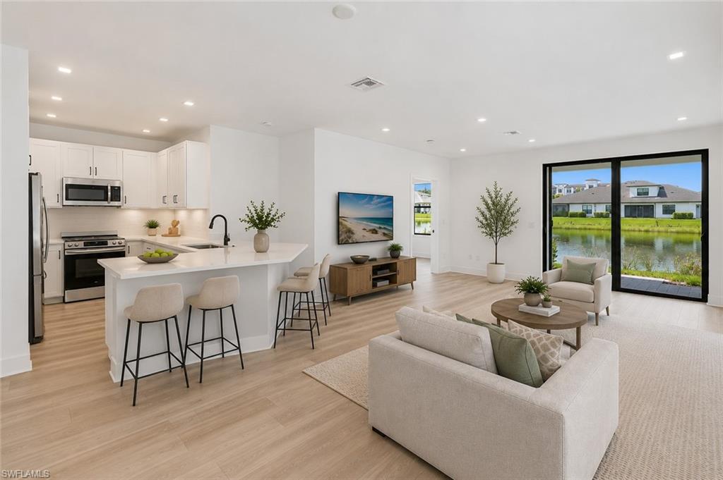 The Aster (A)1-STORY VILLA • 3 Bedrooms 2.5 Bathrooms1-Car Garage 1,590 Interior Sq. Ft.1,946 Total Sq. Ft.