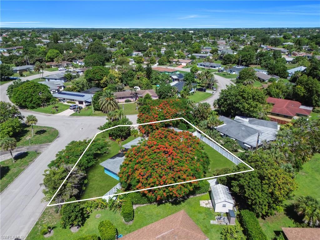 139 E Lake DR photo 42