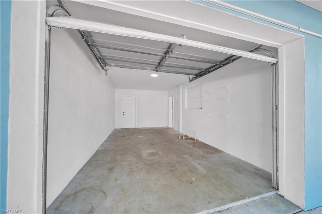 139 E Lake DR photo 10