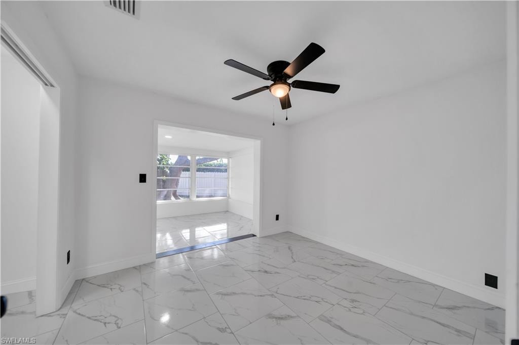 139 E Lake DR photo 29
