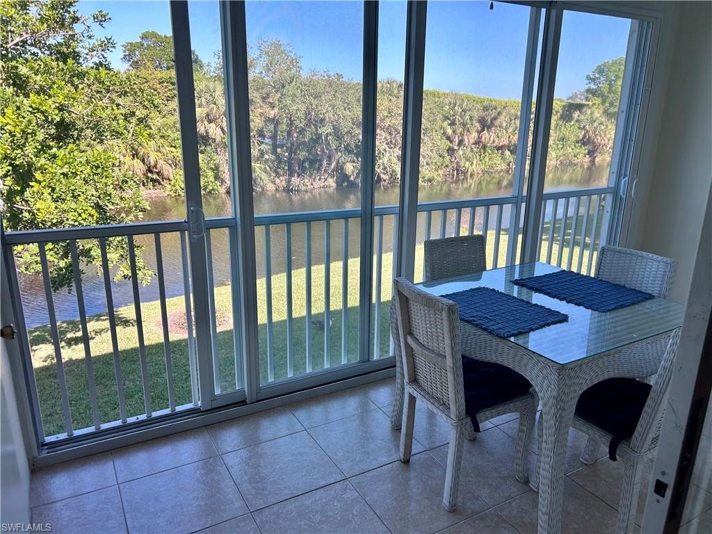 633 Palm View DR 4
