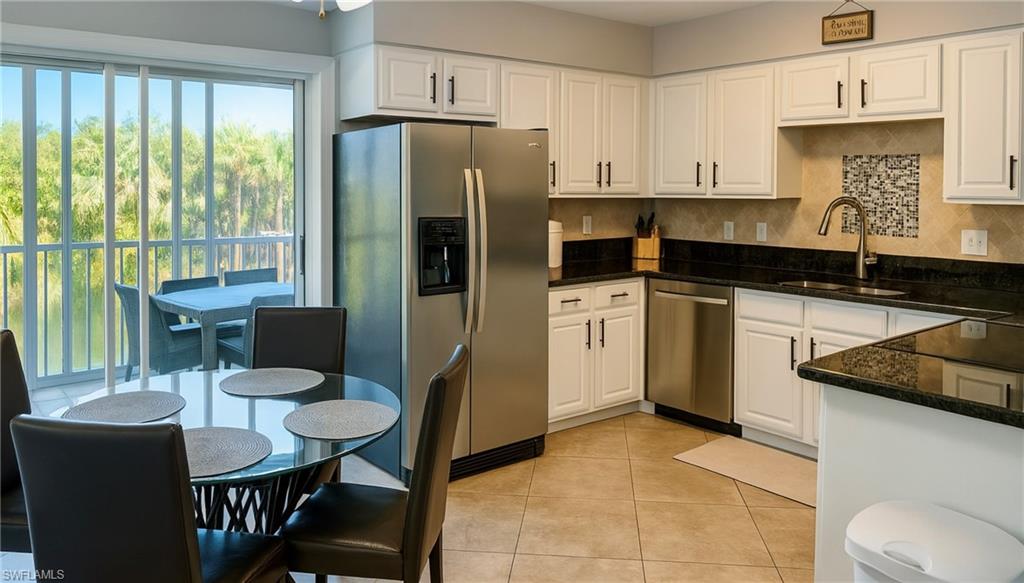 633 Palm View DR 4