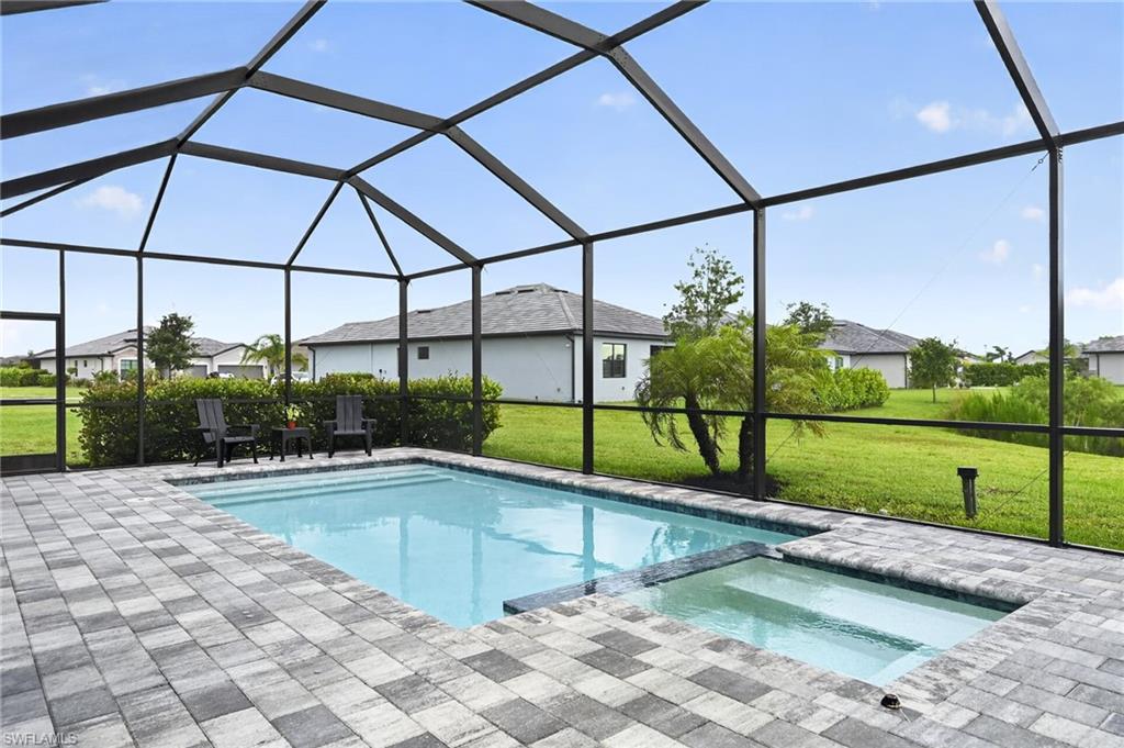 1385 Birdie DR
