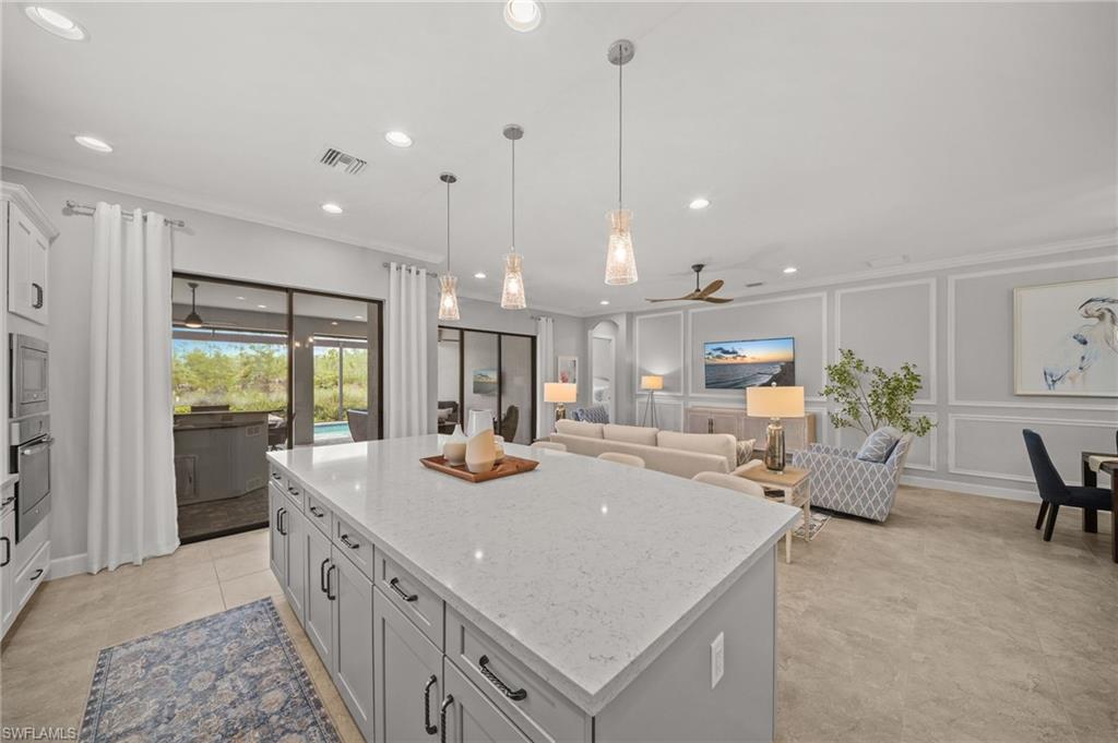 8879 Vaccaro CT photo 12