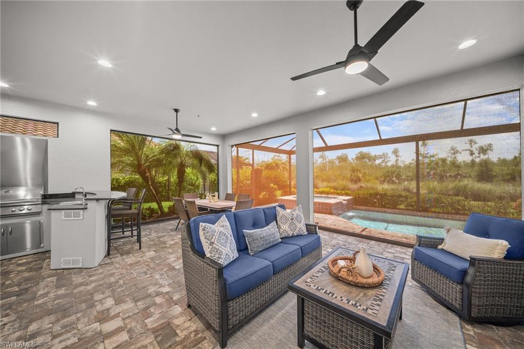 8879 Vaccaro CT photo 31