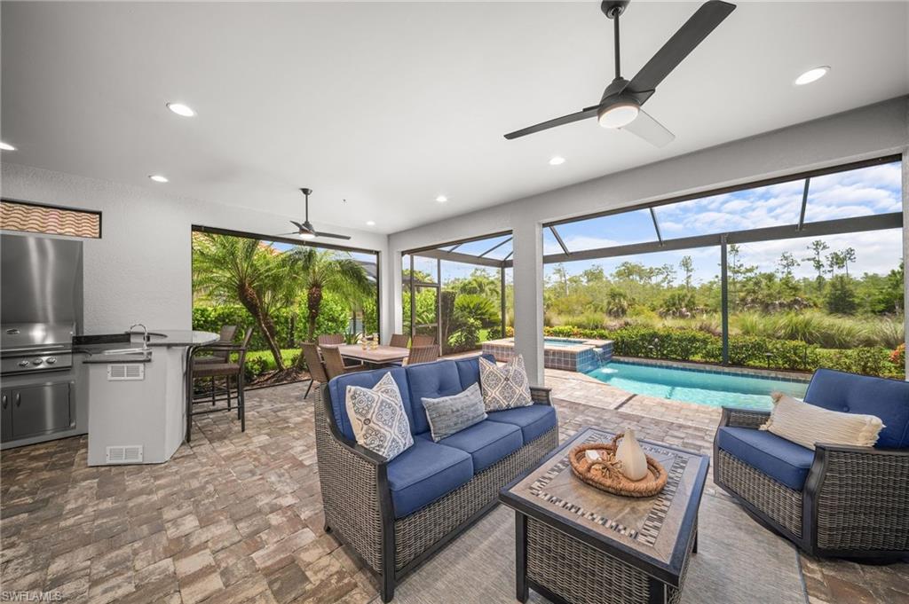 8879 Vaccaro CT photo 29