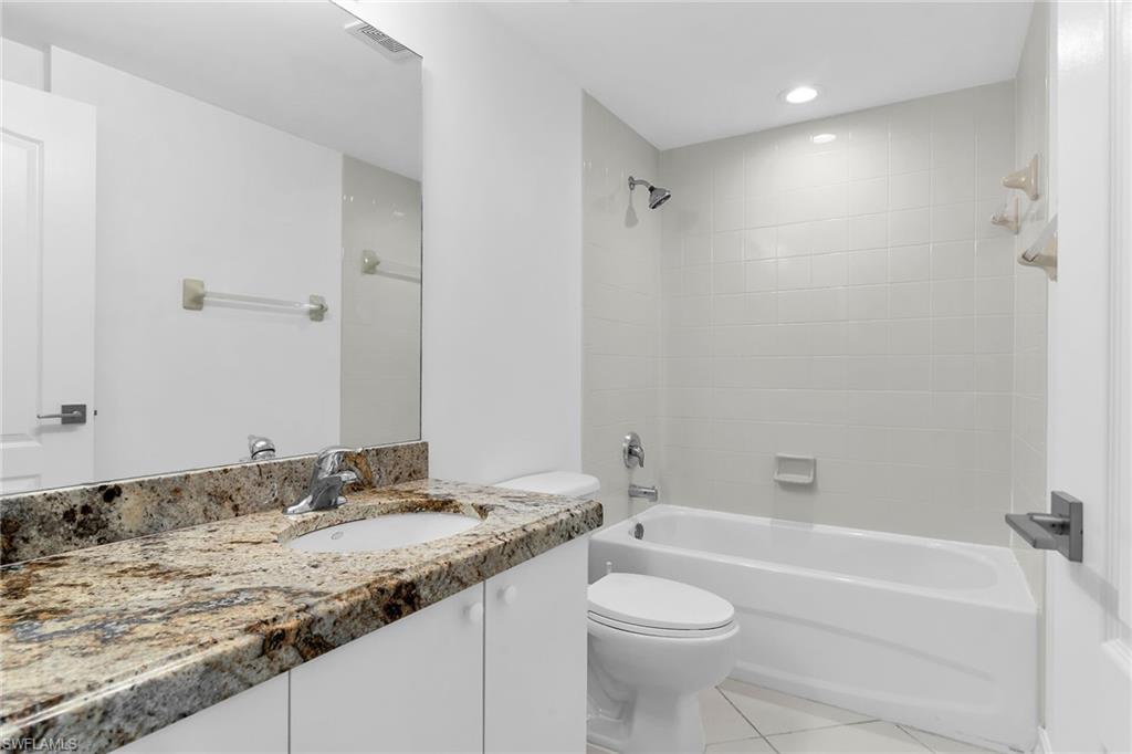 7835 Regal Heron CIR 202 photo 27