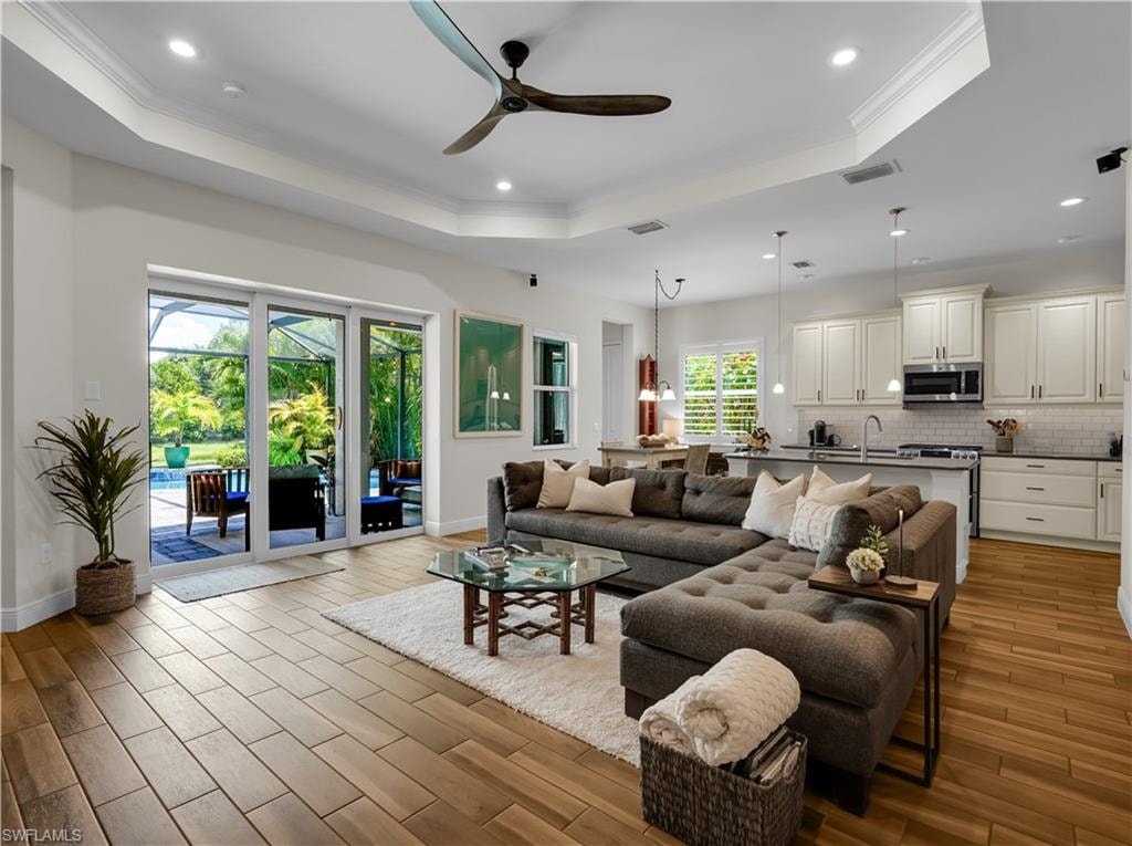 9604 Estero Grove WAY
