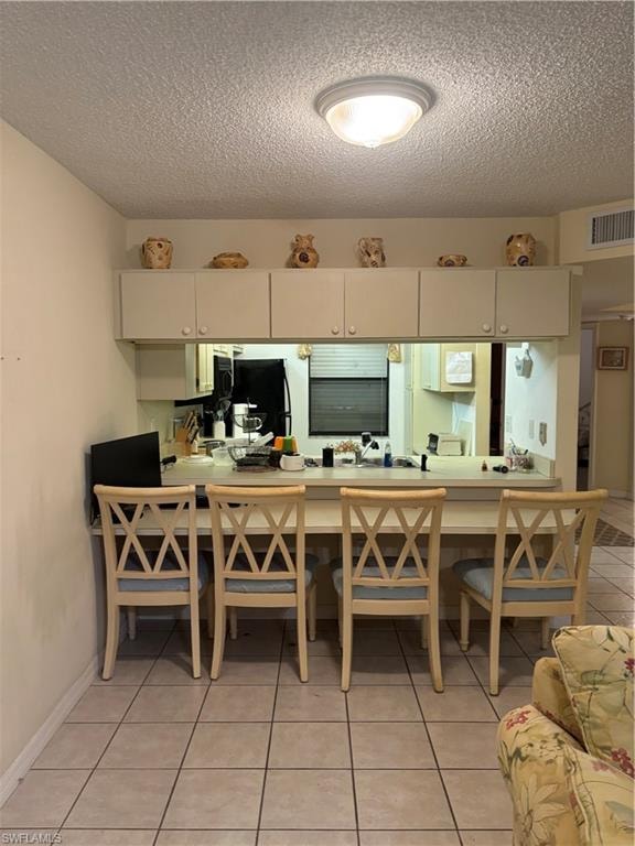 Eat at Kitchen Counter