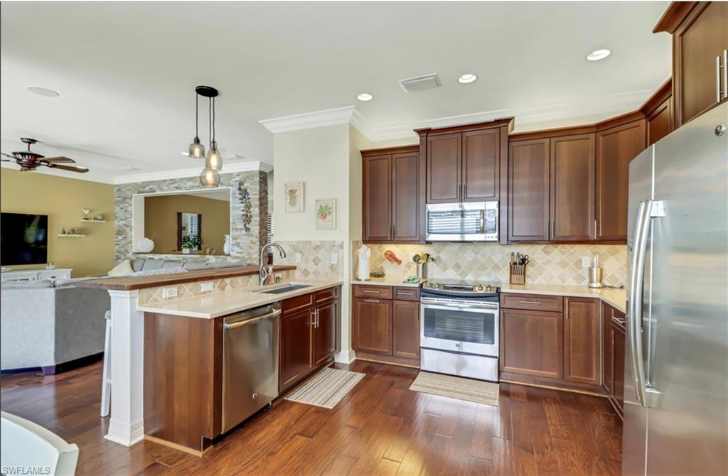 3402 Tigris LN photo 6