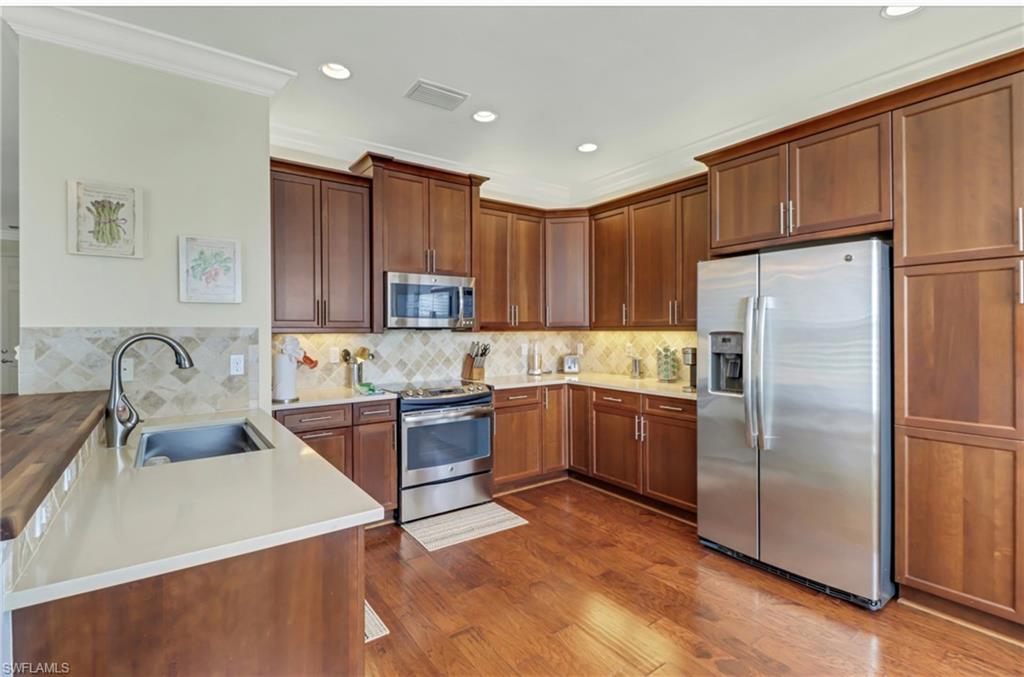 3402 Tigris LN photo 7