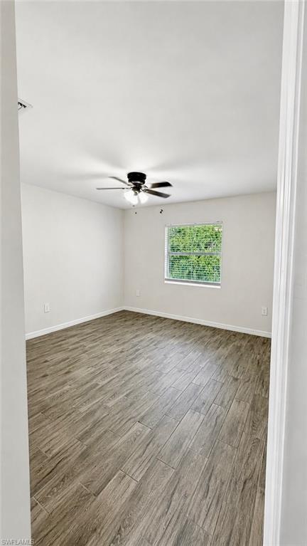 2426 Millie AVE S photo 11
