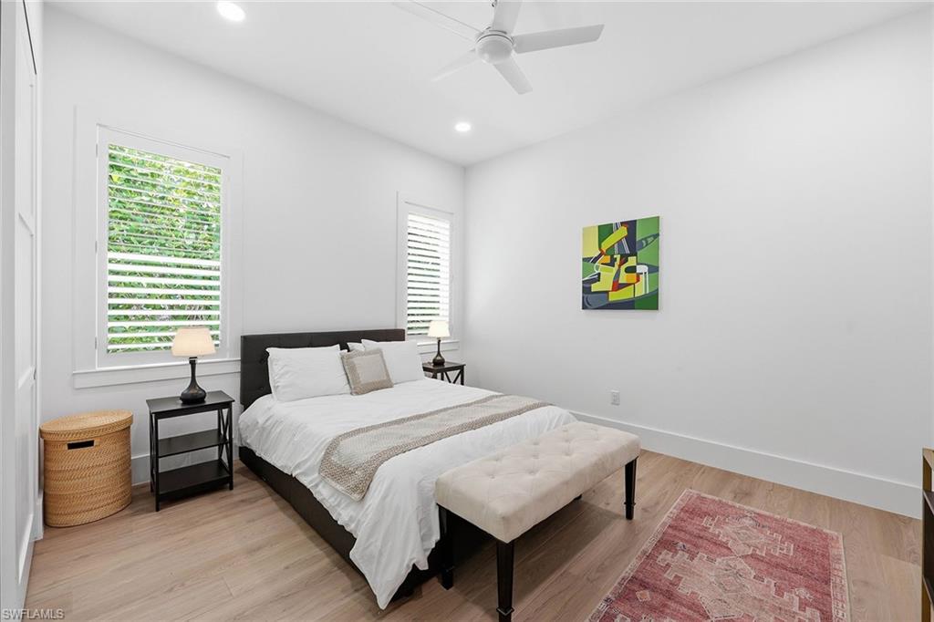 1232 Royal Palm DR photo 32