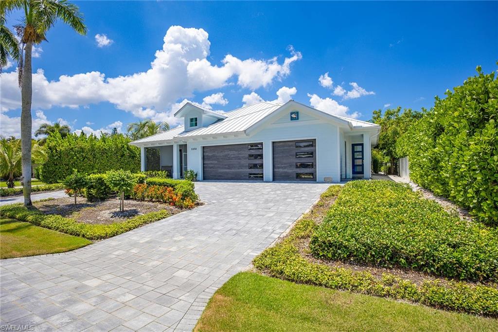 1232 Royal Palm DR
