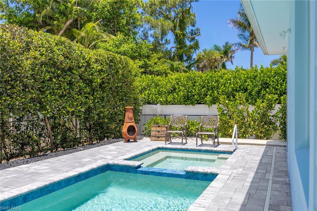 1232 Royal Palm DR photo 37