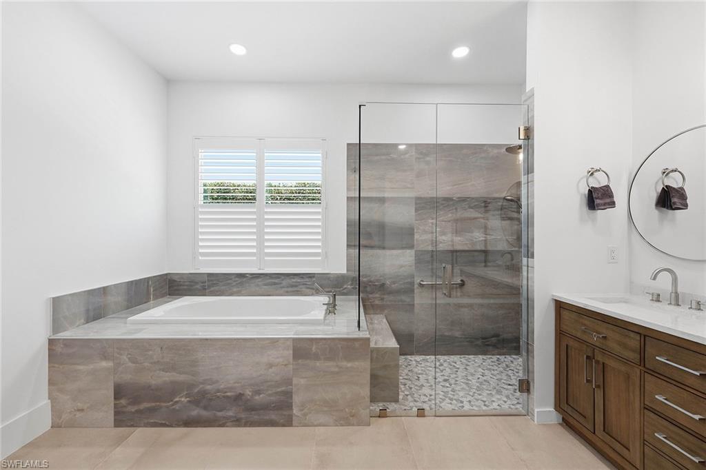 1232 Royal Palm DR photo 15