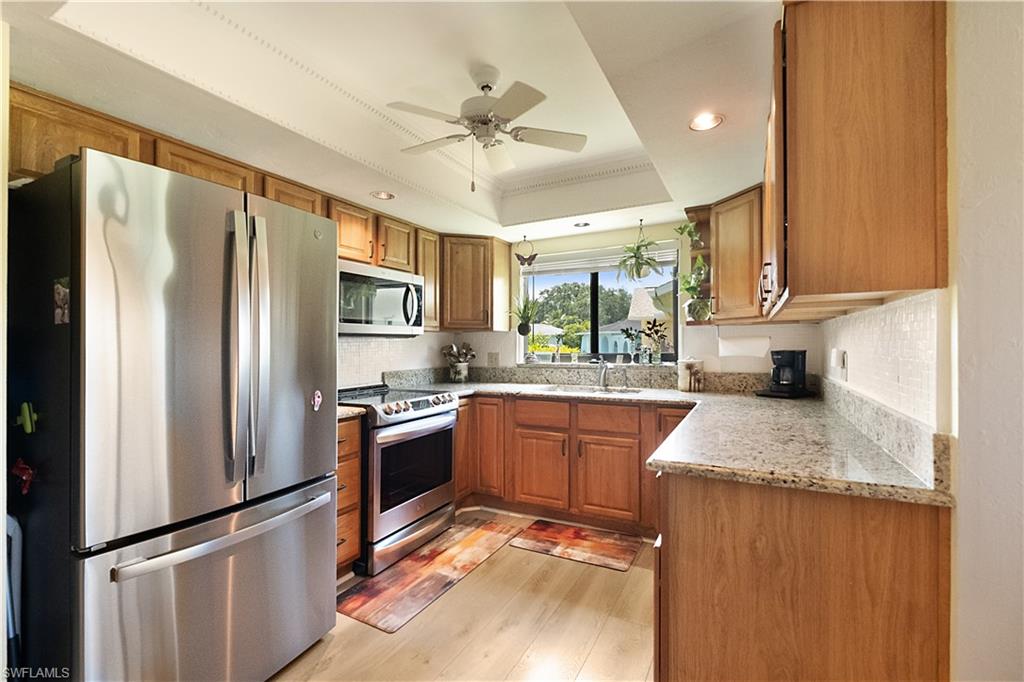 104 Brittany CT photo 11