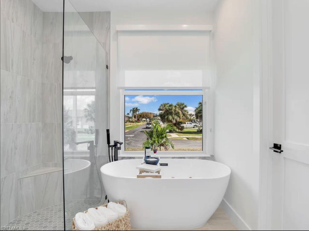 138 Greenbrier ST photo 25