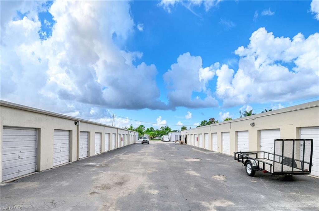 2245/2243 Bruner LN photo 6