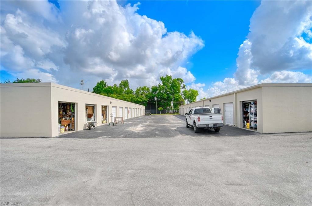 2245/2243 Bruner LN photo 10
