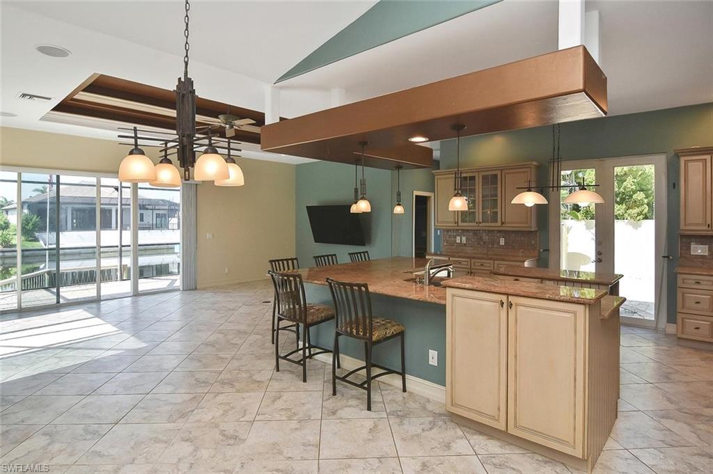 2808 SW 33rd TER photo 14