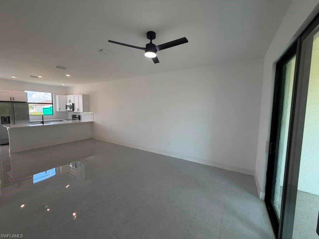 245 Pennfield ST photo 29