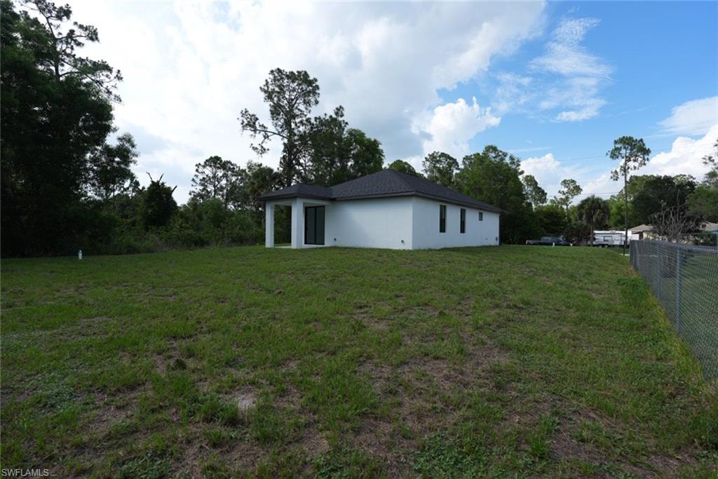 379 Selkirk AVE photo 23