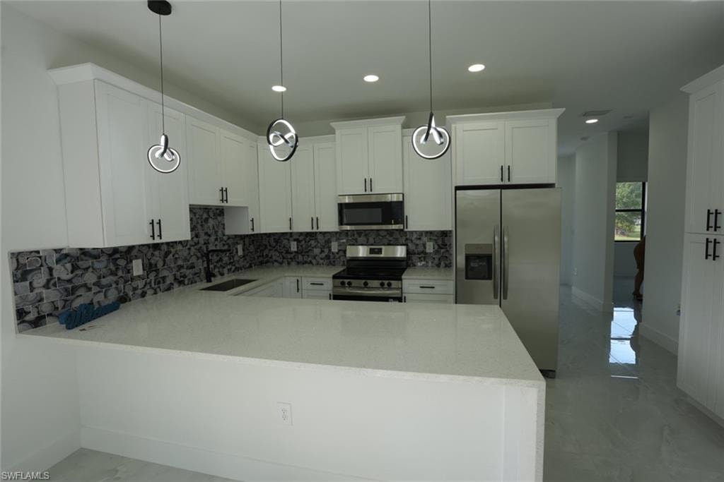 379 Selkirk AVE photo 15
